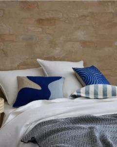 Weave-cushion-collaroy-cobalt--bed_750x